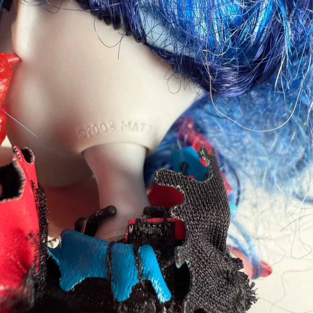 Monster High Sweet Screams Ghoulia Yelps Doll with Sir Hoots A Lot Mattel 11in